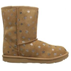 UGG KIDS CLASSIC SHORT II Water resistant stars Chestnut 1019697K Size 3…